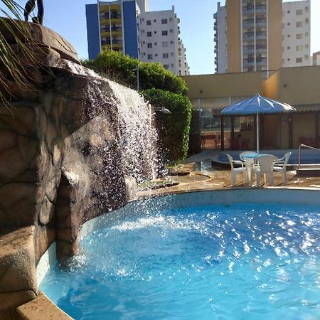 Aparthotel Flat com parque aquático Caldas Novas Esterno foto